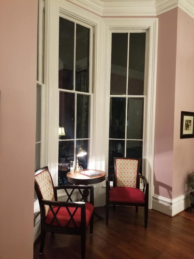 Thomas Weihs Haus Bed & Breakfast Savannah Eksteriør bilde