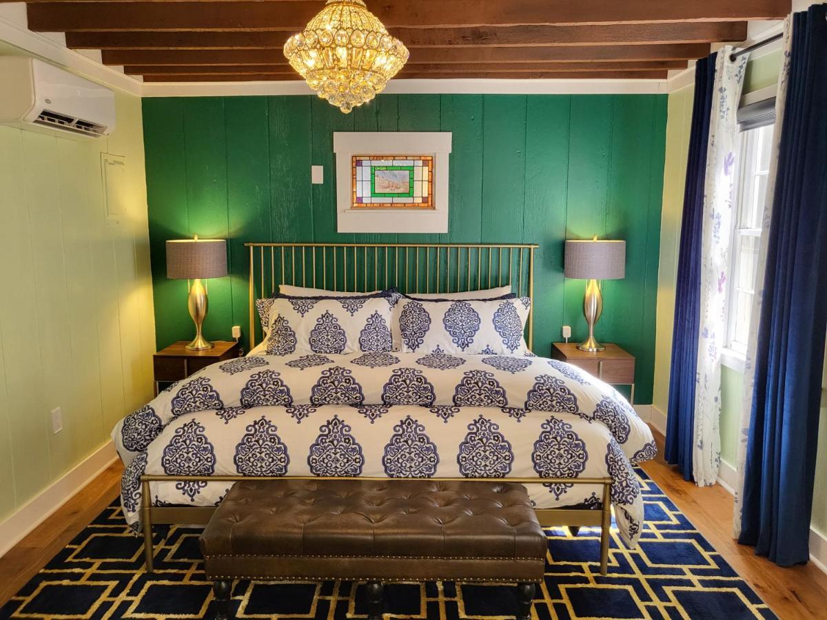 Thomas Weihs Haus Bed & Breakfast Savannah Eksteriør bilde